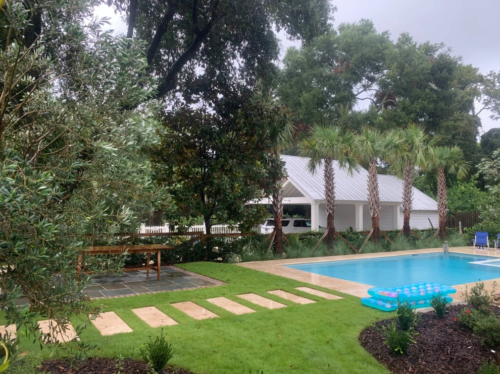 Mount Pleasant, Old Village - Modern Classic with a Pool by Linda Greenberg Landscape & Design, LLC - Photo 7