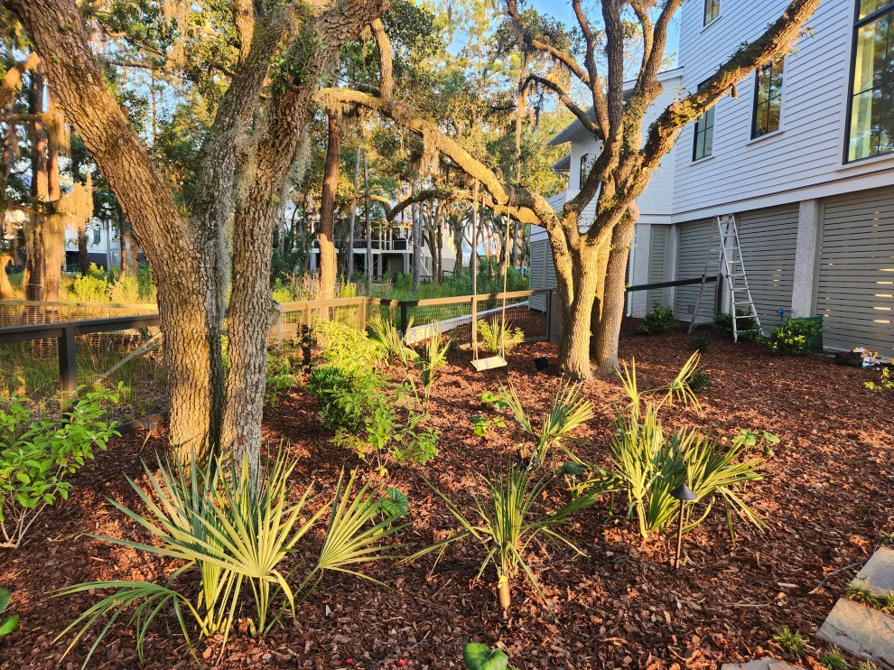 Garden Design - Kiawah River by Linda Greenberg Landscape & Design, LLC - Photo 8