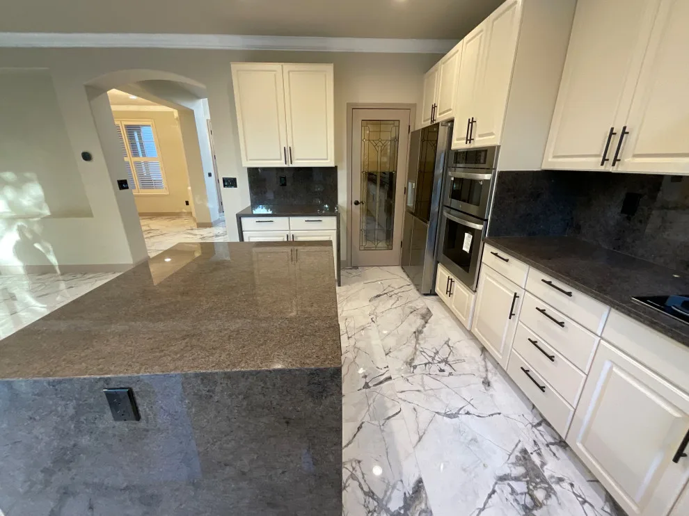 Contemporary Kitchen Renovation by Noor Construction Inc. - Photo 2