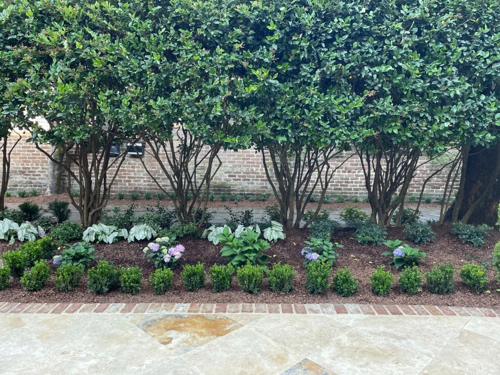 Linda Greenberg Landscape & Design, LLC - Photo 13