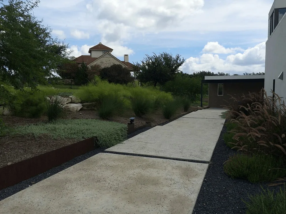 Contemporary Scenery by Yarrow Landscaping - Photo 5