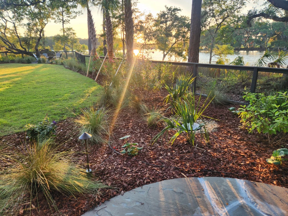 Garden Design - Kiawah River by Linda Greenberg Landscape & Design, LLC - Photo 13