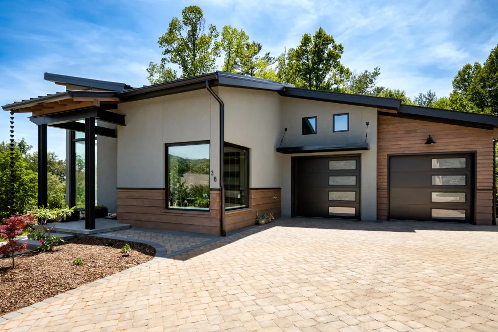 Contemporary Lifestyle at Versailles by Living Stone Design + Build - Photo 5