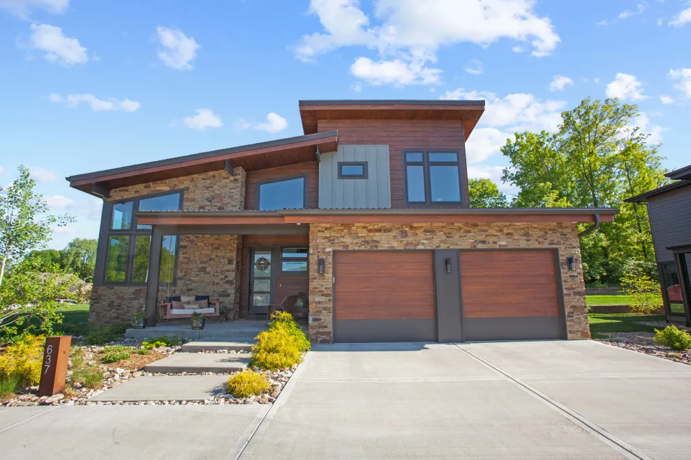 Contemporary Retreat by Owen Homes LLC - Photo 6