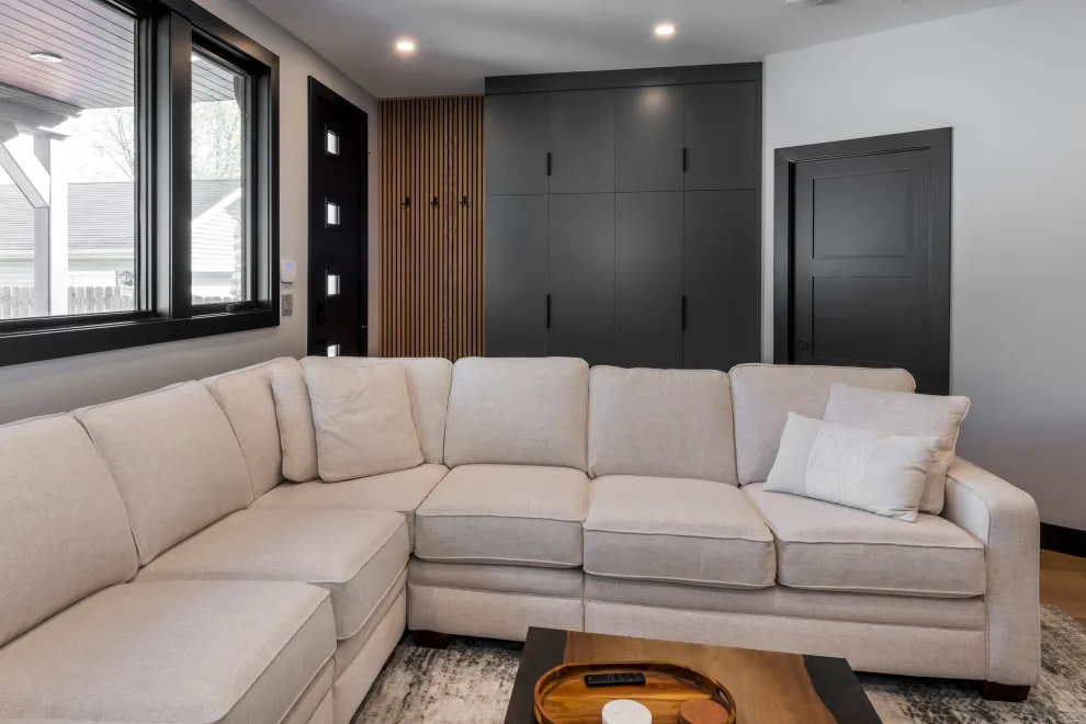 Contemporary Elegance in Tremont - Complete Home Makeover by Hurst Design Build Remodel - Photo 9