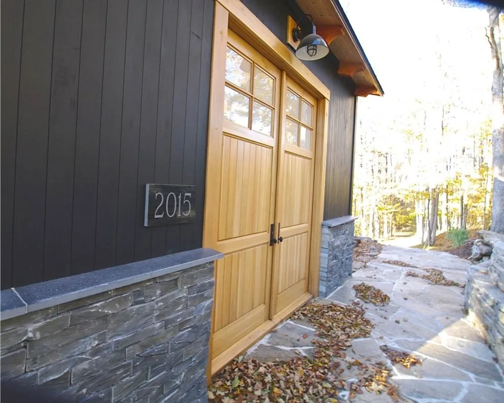 Contemporary Timber Frame Workshop by Davis Frame Company - Photo 4