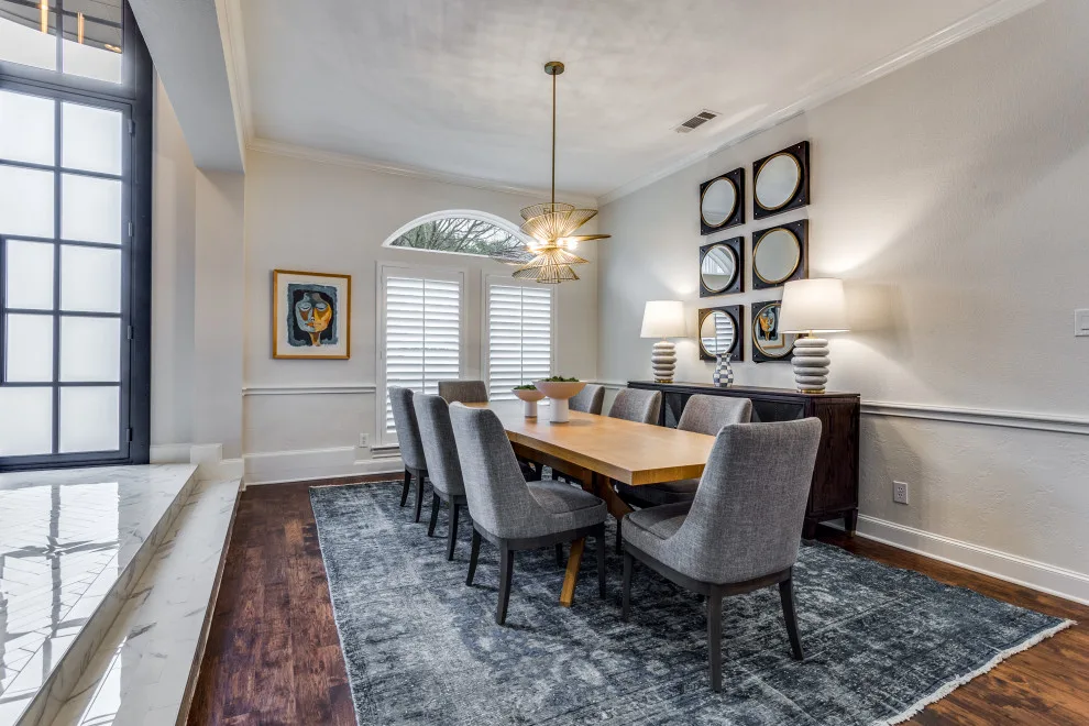 Elegant Transitions - Family, Dining, Entry by Swanson Renovations - Luxury Design & Build - Photo 4