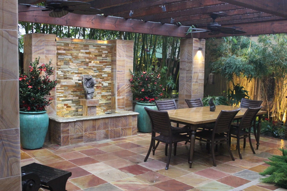 Exotic outdoor dining room by Michael Glassman & Associates - Photo 4