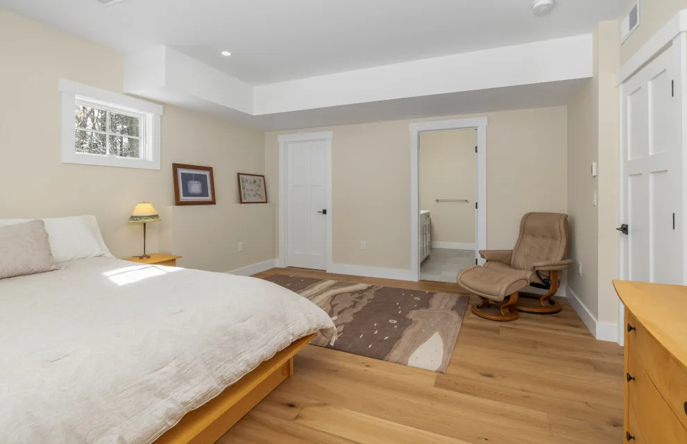 Lunar Ascend Cabin by Yankee Barn Homes - Photo 20