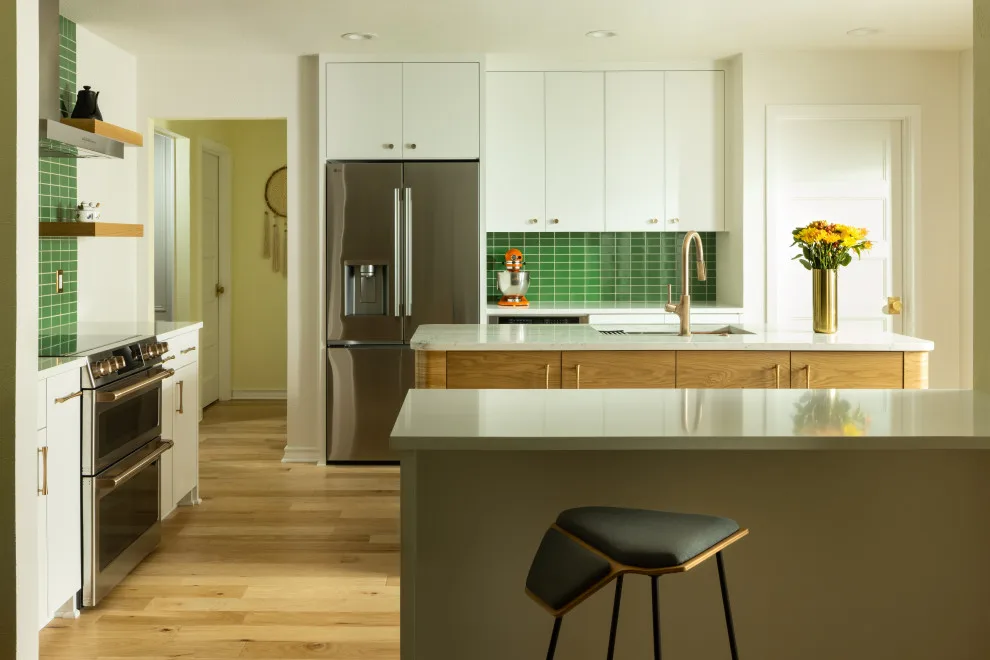 Richardson, TX Kitchen Renovation by Sardone | McLain - Photo 20