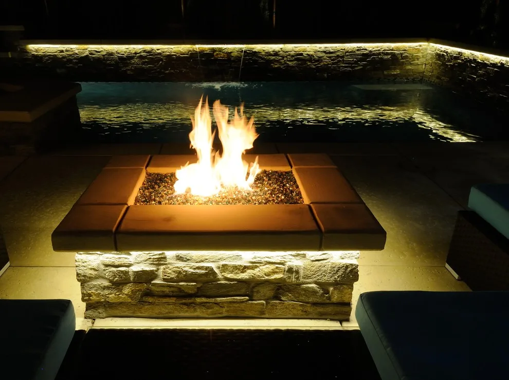 Morse Outdoor Leisure: Pools, Patios, and Bars by Morse Custom Homes And Remodeling - Photo 17