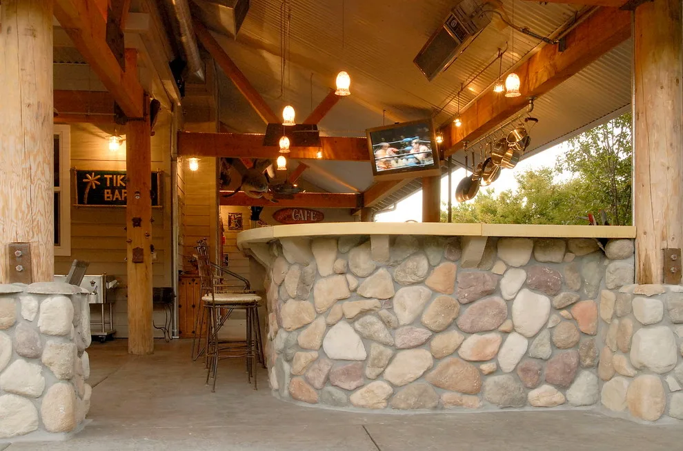 Morse Outdoor Leisure: Pools, Patios, and Bars by Morse Custom Homes And Remodeling - Photo 41