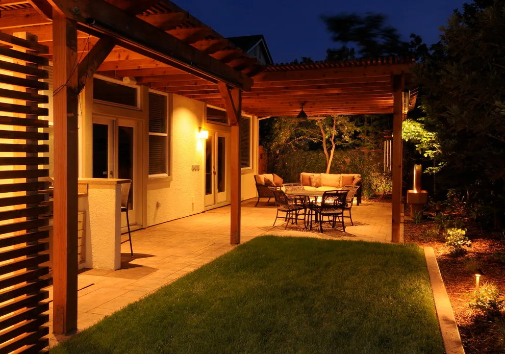 Morse Outdoor Leisure: Pools, Patios, and Bars by Morse Custom Homes And Remodeling - Photo 15