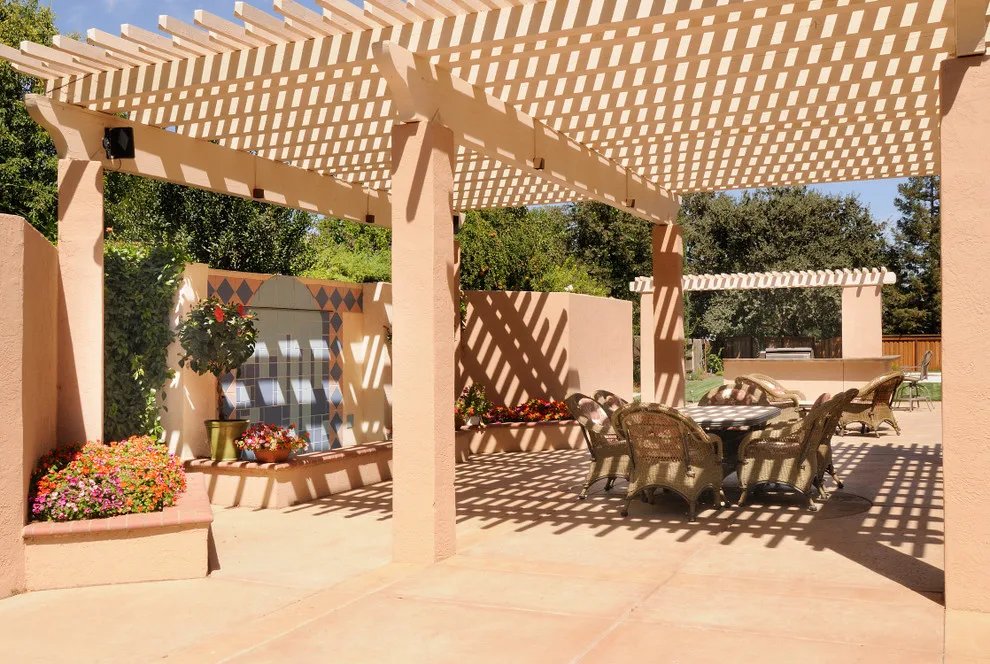 Morse Outdoor Leisure: Pools, Patios, and Bars by Morse Custom Homes And Remodeling - Photo 19