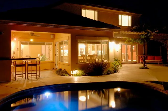 Morse Outdoor Leisure: Pools, Patios, and Bars by Morse Custom Homes And Remodeling - Photo 14