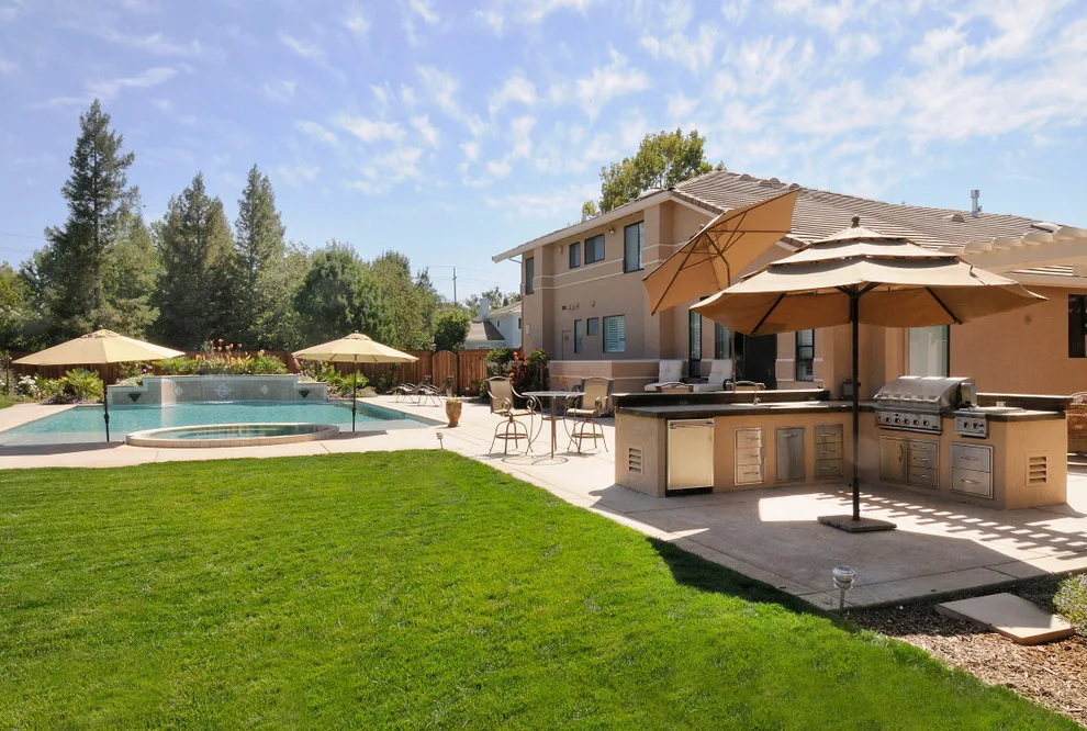 Morse Outdoor Leisure: Pools, Patios, and Bars by Morse Custom Homes And Remodeling - Photo 33