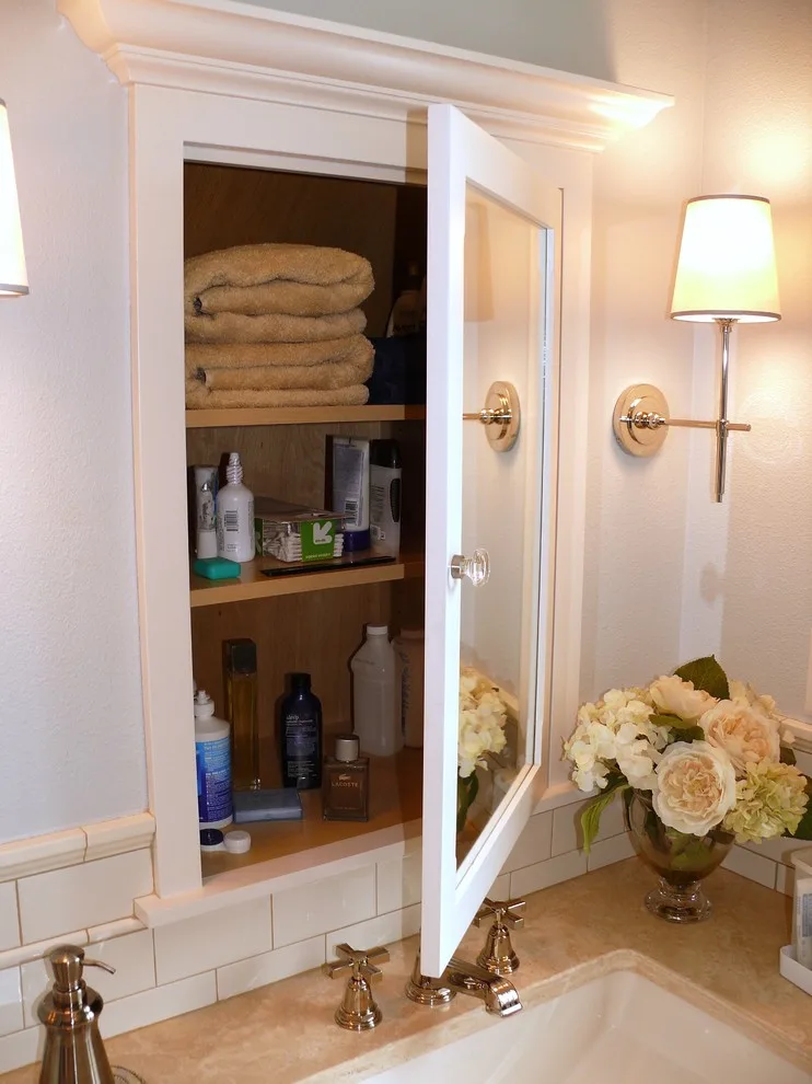 Avenue Mountain Restroom by Refined & Co - Photo 6