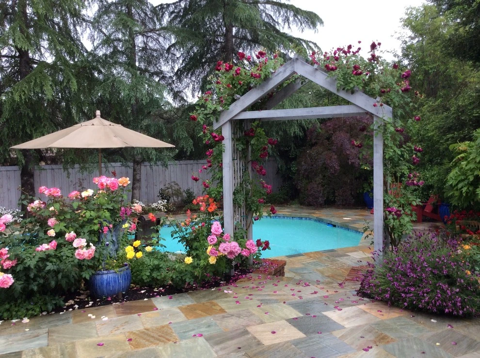 English Garden Retreat by Michael Glassman & Associates - Photo 6