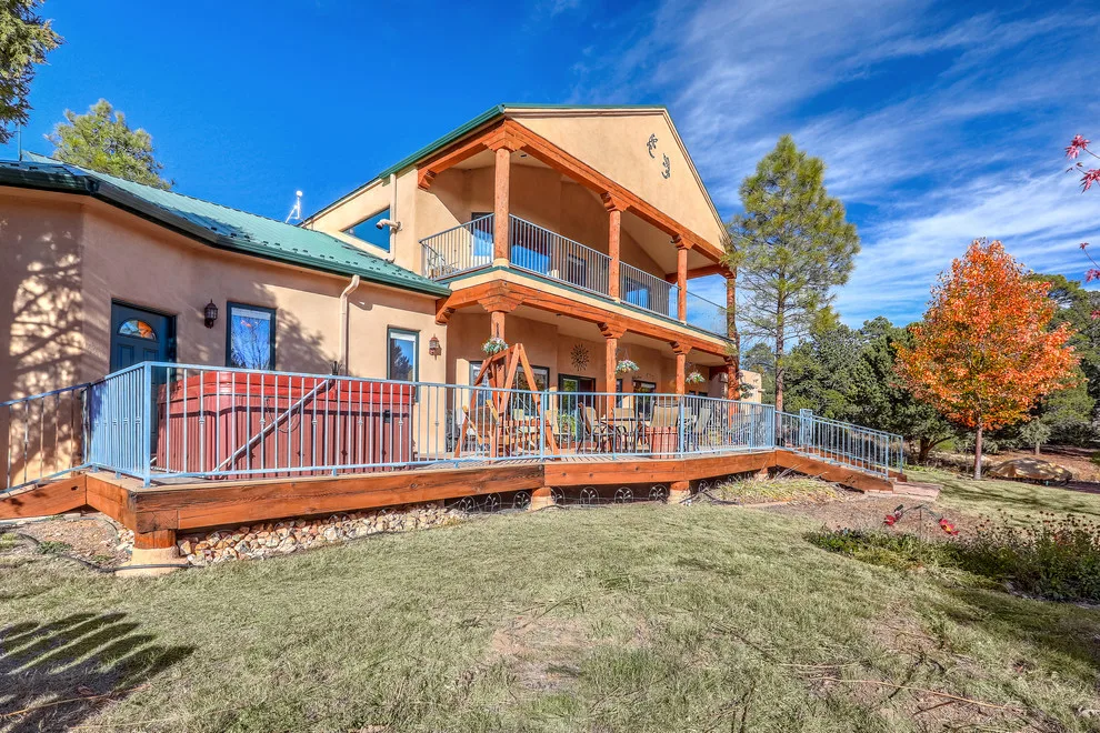 Highland Refuge by ECOterra Design Build - Photo 16