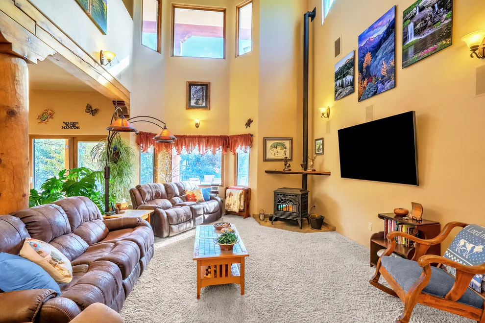 Highland Refuge by ECOterra Design Build - Photo 8
