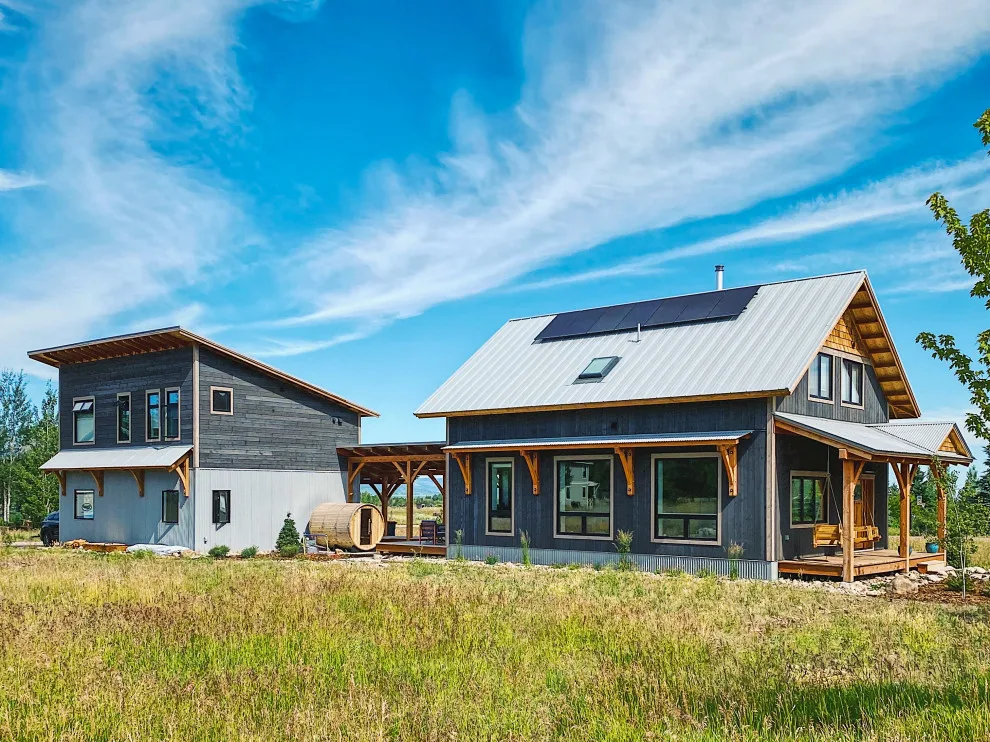 Craftsman Home Design and Construction on the Mountainside by Elevated Timberworks + Custom Construction - Photo 4