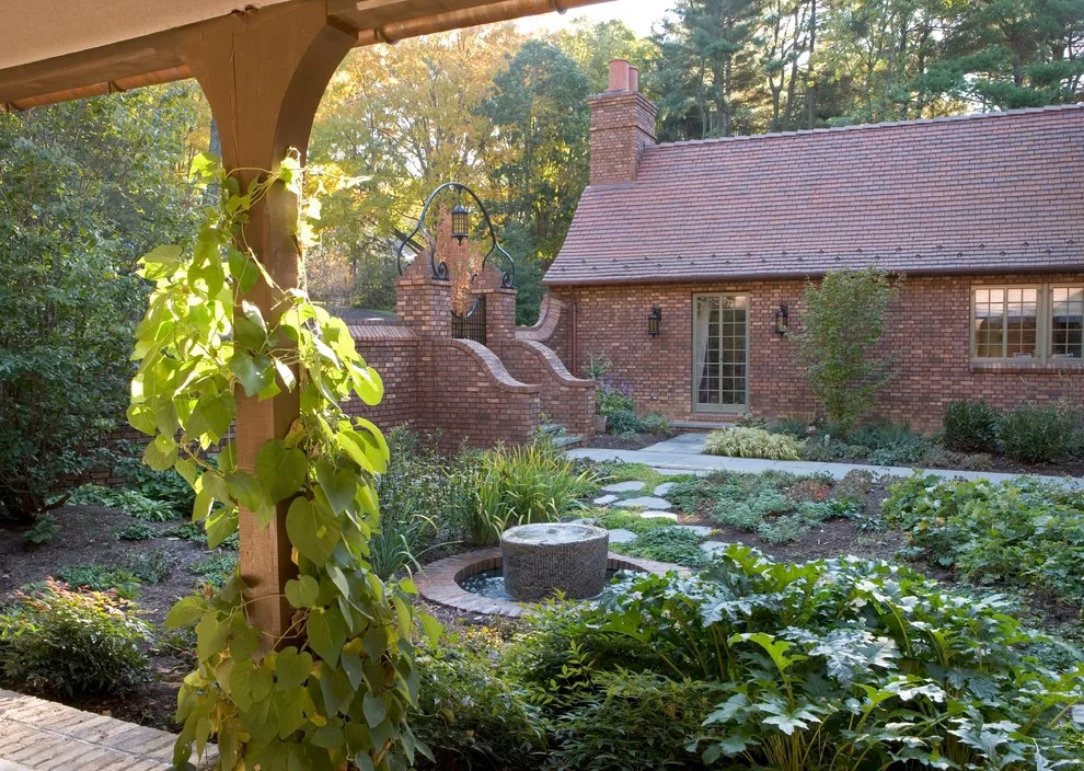 E. B. Mahoney Builders, Inc. - Photo 9