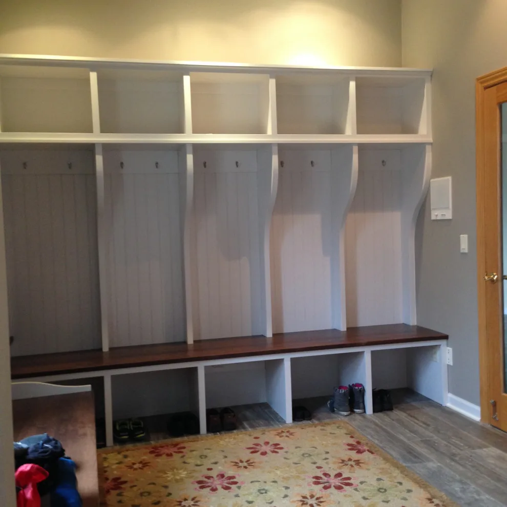 Mud Room by Jast Construction, LLC - Photo 3