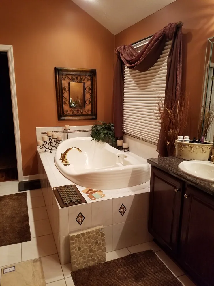 Murrysville Primary Bathroom by Dena Caron Interiors - Photo 3