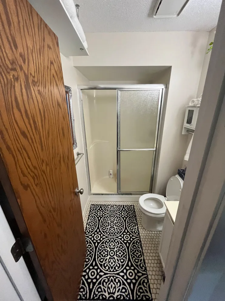 St. Louis Park Restroom by Reside - Photo 4