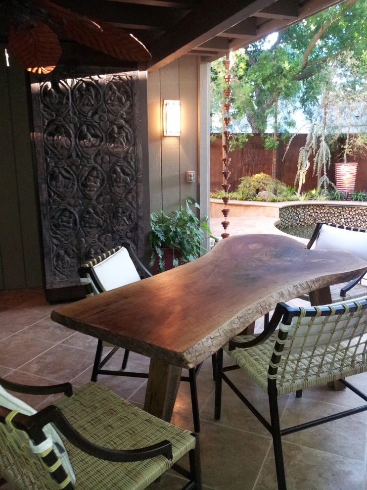 Small Intimate Courtyard Backyard by Michael Glassman & Associates - Photo 2