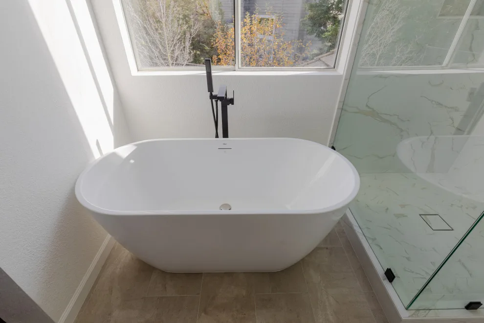 Modern Home Renovation - Kirkland, WA by Bayside Home Improvement LLC - Photo 31