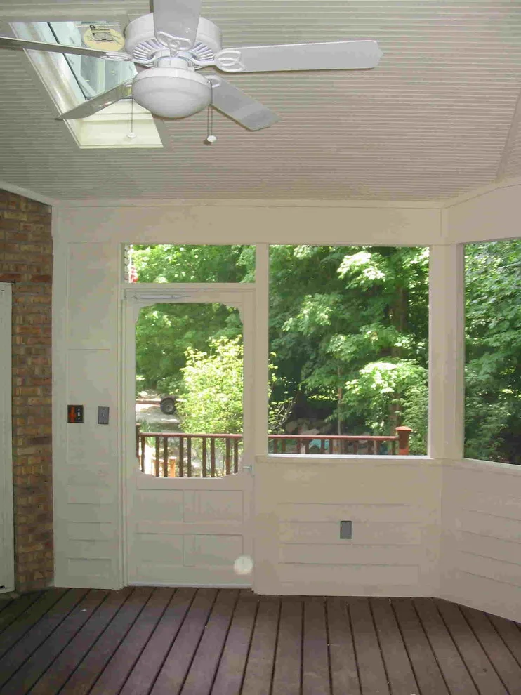Chic Screened Porch by Surroundings By Natureworks - Photo 2