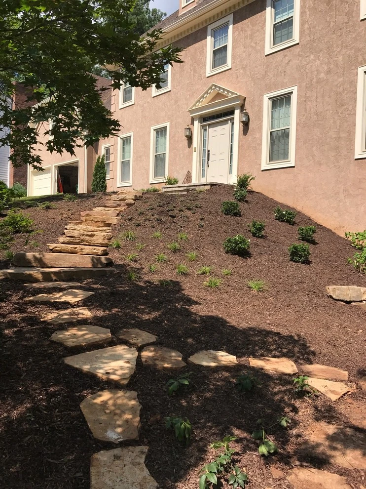 Nuckols Yard by Michaelangelo's Sustainable Landscape & Design - Photo 4