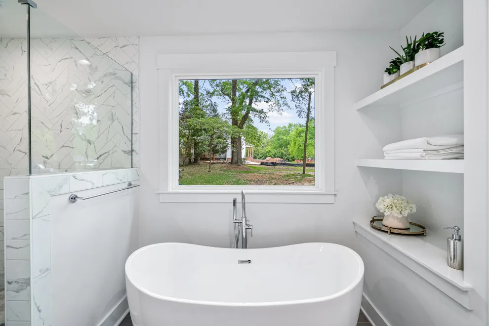 Charming Sophistication: Complete Home Makeover in New Bern by Hykal Homes LLC - Photo 3