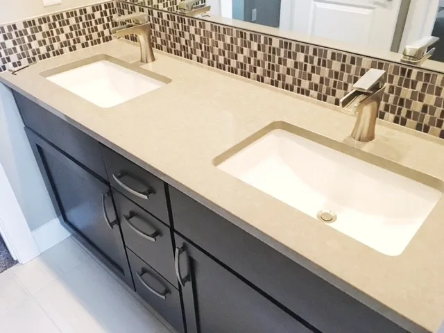 Heritage Eagle Estate by Solitude Homes - Photo 12