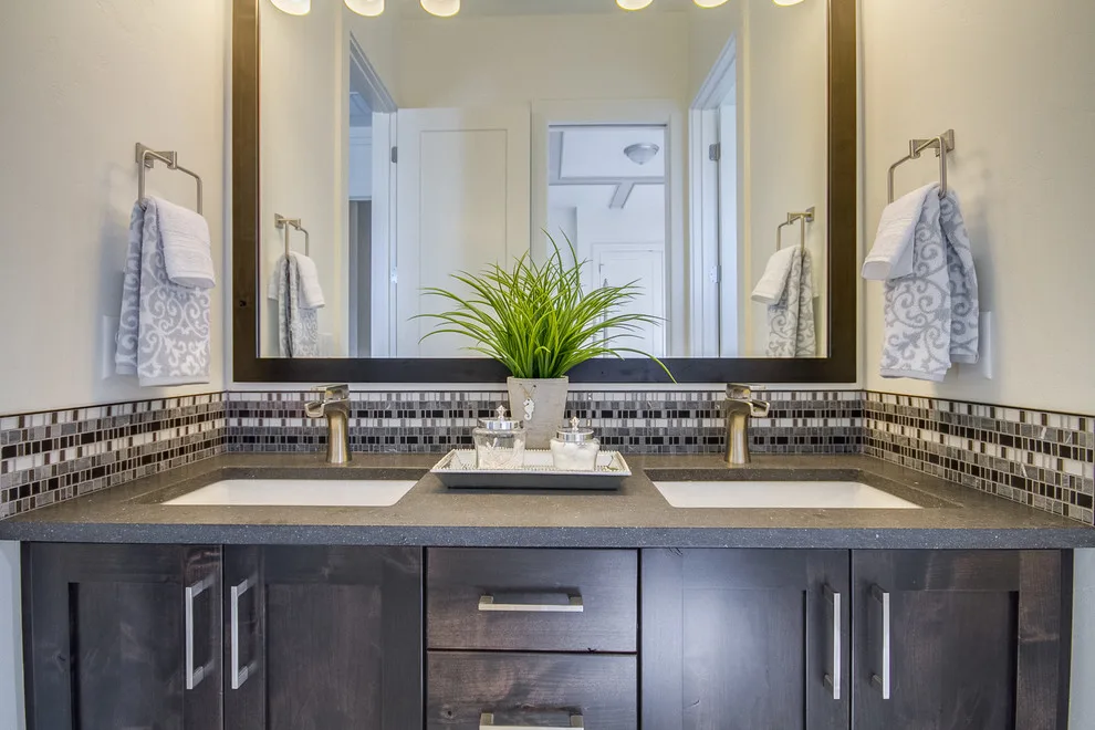 Contemporary Eagle Estate by Solitude Homes - Photo 7
