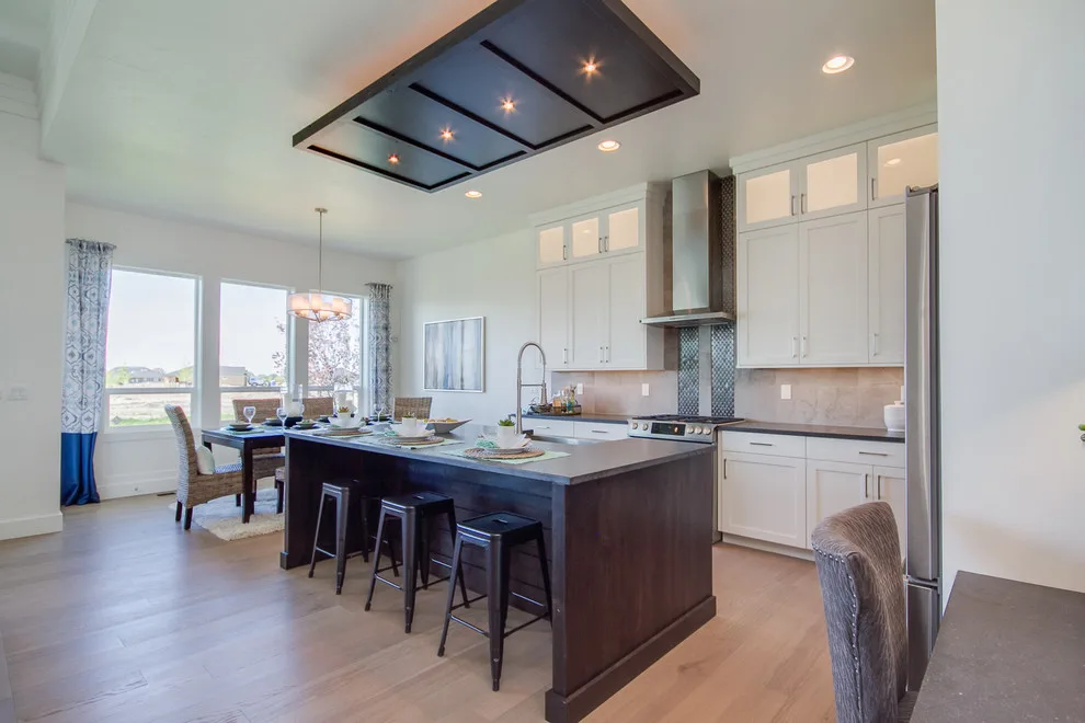 Contemporary Eagle Estate by Solitude Homes - Photo 24