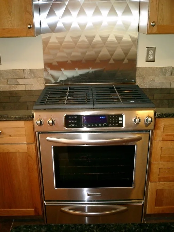Total Home Makeover by Pacific Northwest Restorations Inc - Photo 11