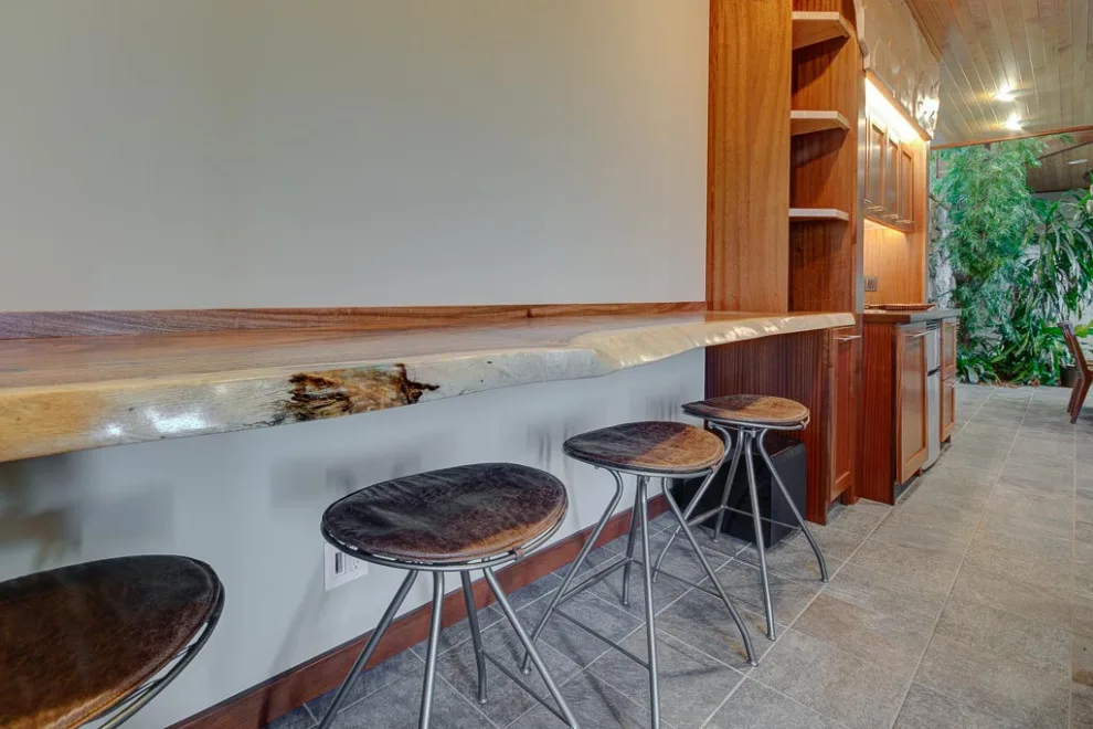 Newcastle Wine Vault and Lounge by Better Builders - Photo 26