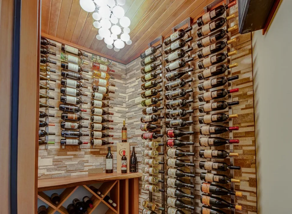 Newcastle Wine Vault and Lounge by Better Builders - Photo 19