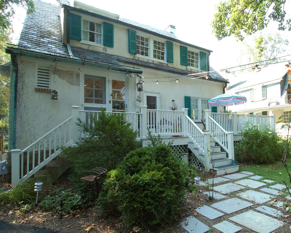 Guilford Historic Renovation & Kitchen 2004 by ARDO Contracting, Inc. - Photo 4