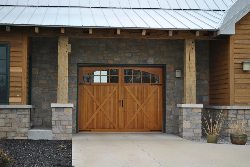 Rustic Residence on Newtown Pike by Rc3 Inc. - Photo 3