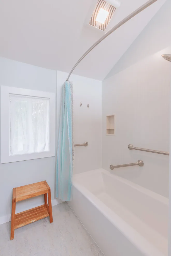 Northeast Portland Bathroom Renovation by Lamont Bros. Design & Construction - Photo 5