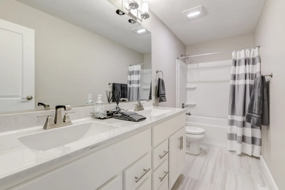 Oakwood complete renovation by BJ Armstrong Custom Homes - Photo 18