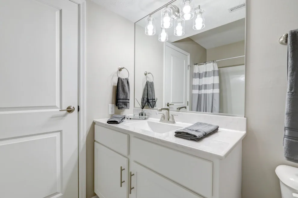 Oakwood complete renovation by BJ Armstrong Custom Homes - Photo 14
