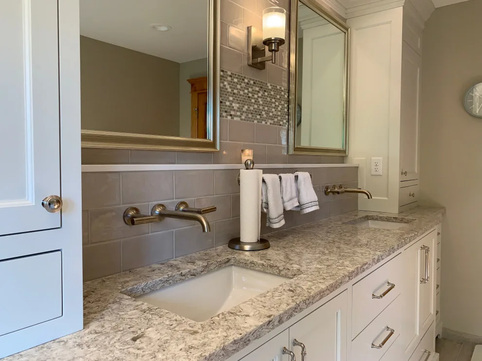 Hers and His by JW Williams Construction Inc - Photo 10