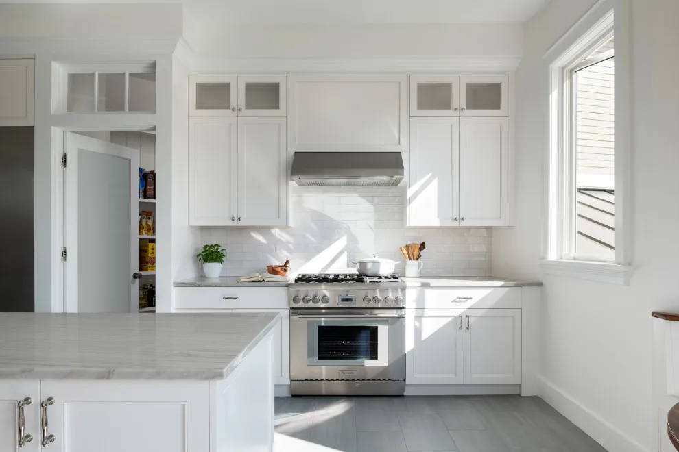 Garden Kitchen by Peregrine Design Build - Photo 3