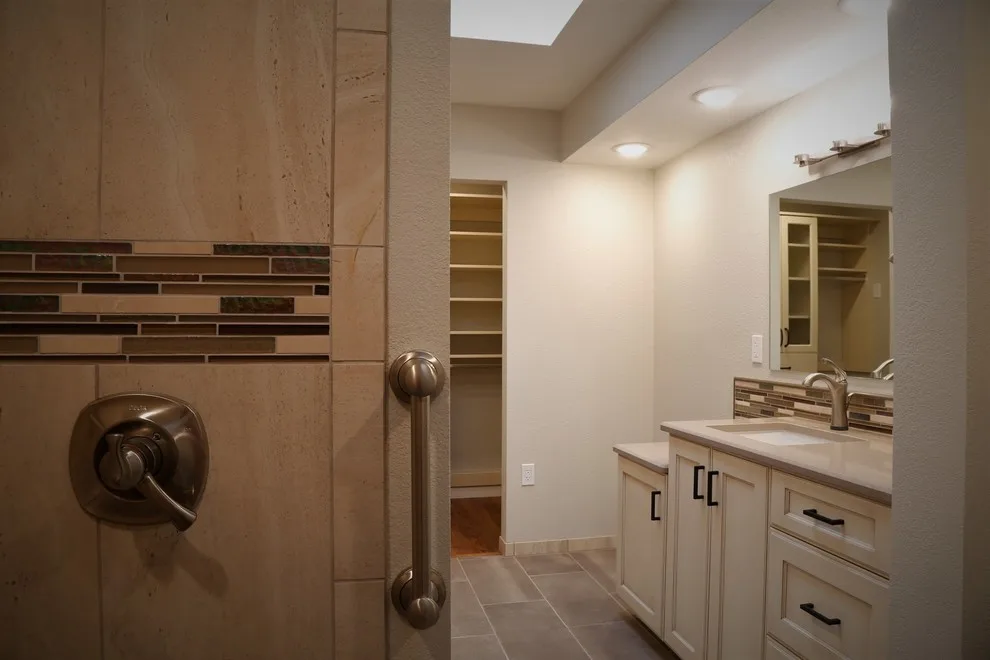 Oro Valley Renovation by Desert Earth And Wood, LLC - Photo 5