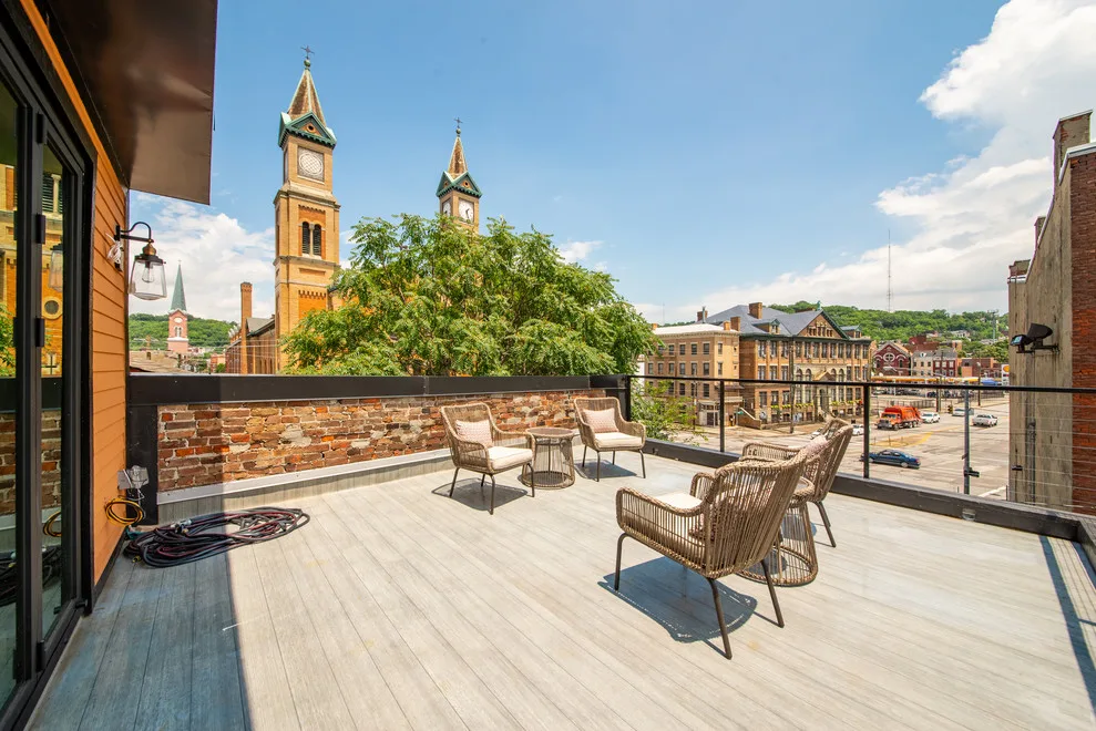 OTR Apartment Transformation by Omg LLC. - Photo 28