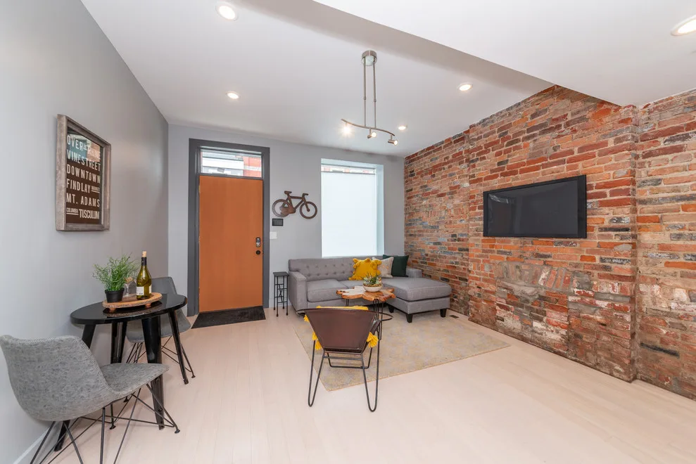 OTR Apartment Transformation by Omg LLC. - Photo 24